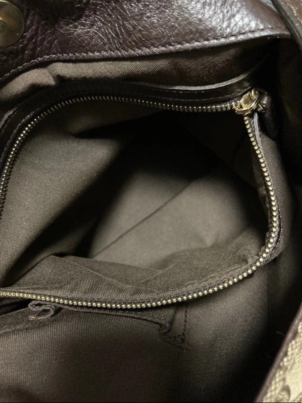 Gucci Brown GG Canvas Hobo Bag - Picture 13 of 16